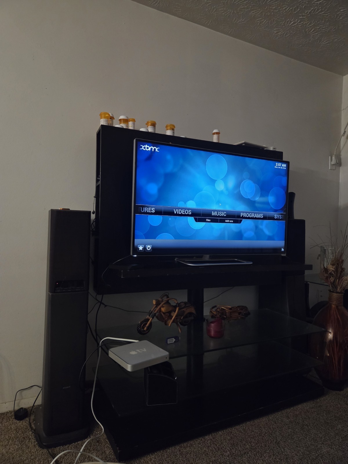 Apple TV (1st Generation) 160GB Media Streamer – A1218