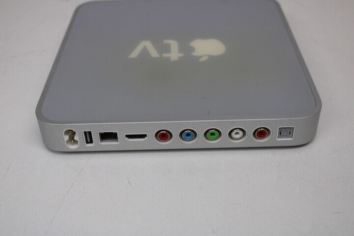 Apple TV A1218 1st Generation White Portable 1080P HD Digital Media Streamer