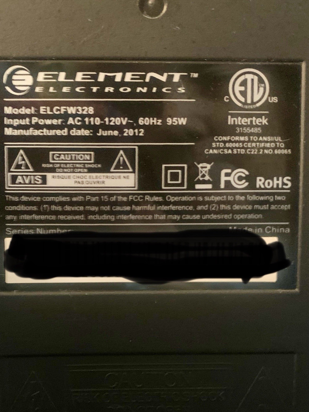 Pre-Owned Element ELEFW328 32″ Remote included + a free roku device