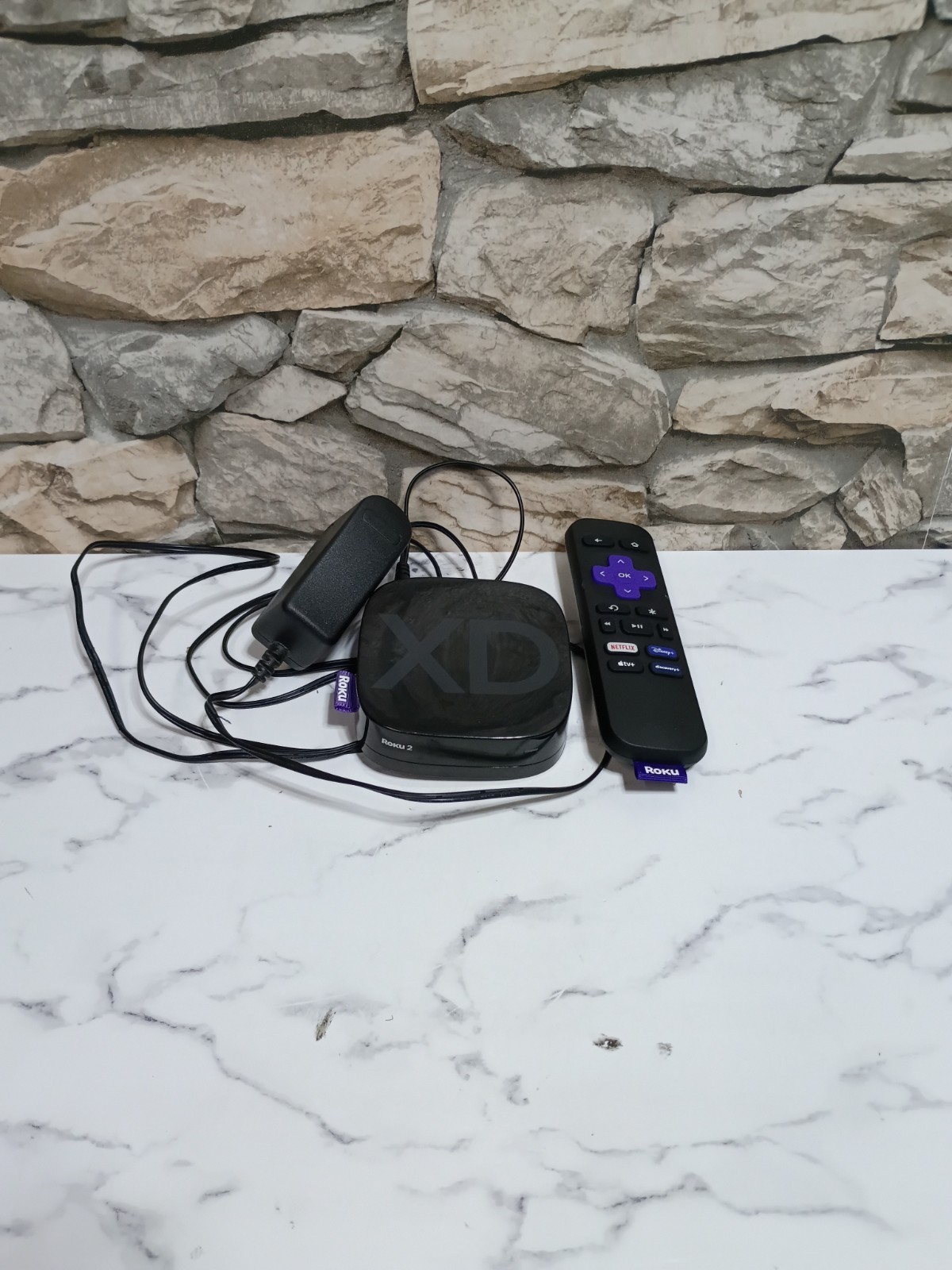 ROKU 2 XD 3050X W/ REMOTE & AC ADAPTER