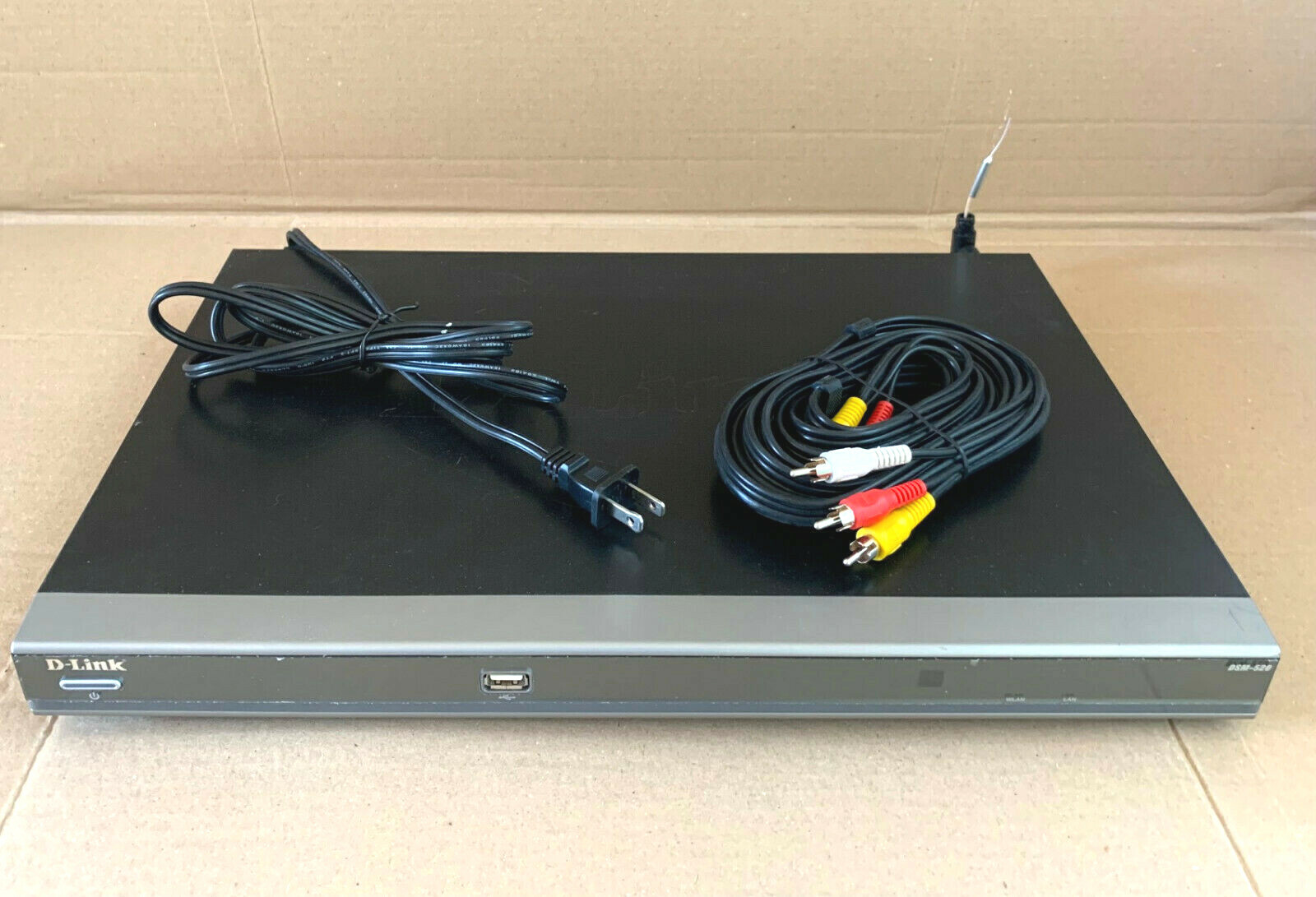D-Link Wireless HD Media Player. Model DSM-520 +VIDEO CABLE (No remote)