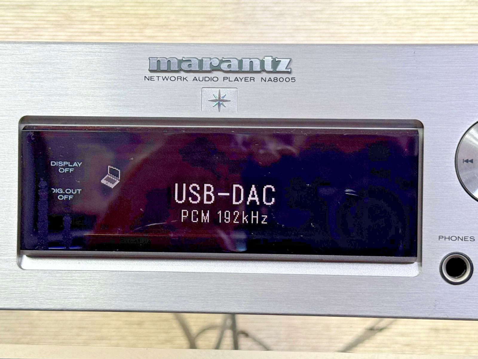 Marantz NA8005 DAC EUC silver USB and Networked DAC- Outstanding Performance!
