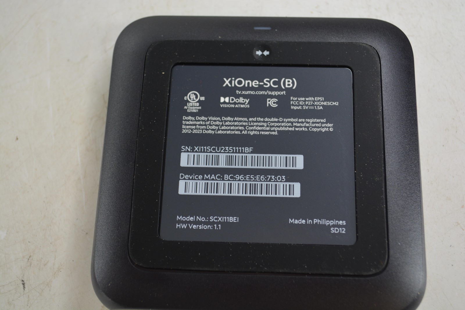 Xumo Stream Box XiOne-SC 4K Streaming Media Player HDR WiFi HDMI Black Remote