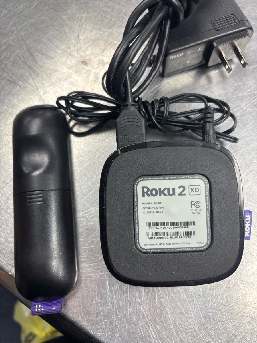 USED ROKU 2 XD 3050X HOME MEDIA STREAMING DEVICE W/CABLE & REMOTE (QUC025312)