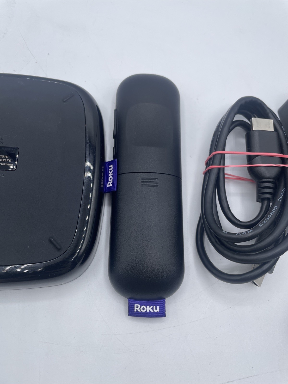 Roku Ultra LT Media Streamer (4662X) Remote HDMI Cable Power Adapter