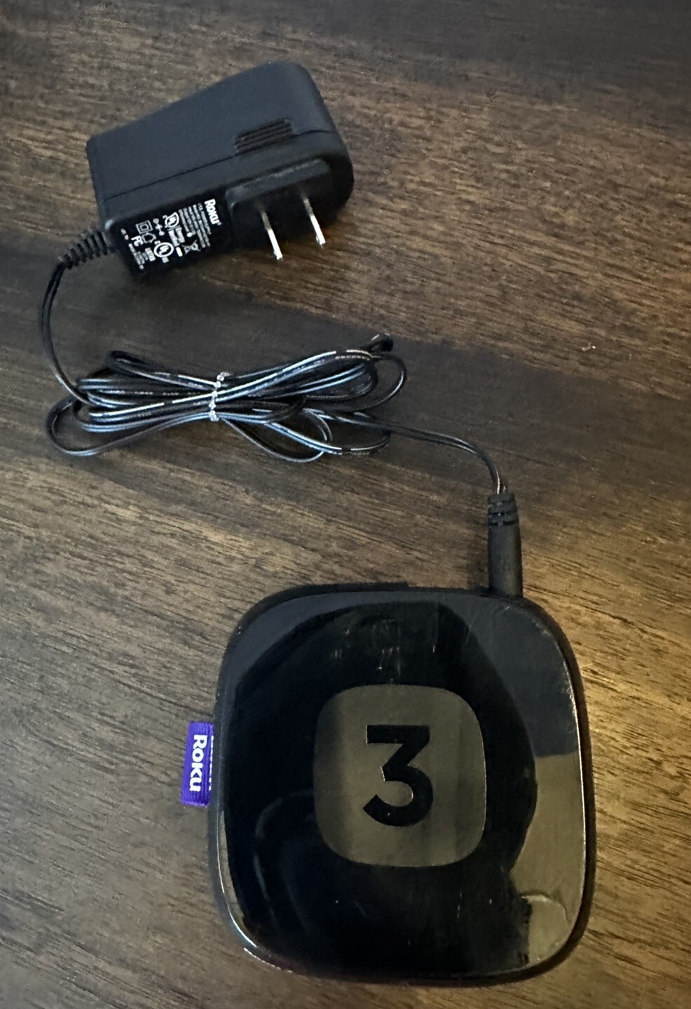 Roku 3 (3rd Generation) Media Streamer 4200X – Black with Remote and cables