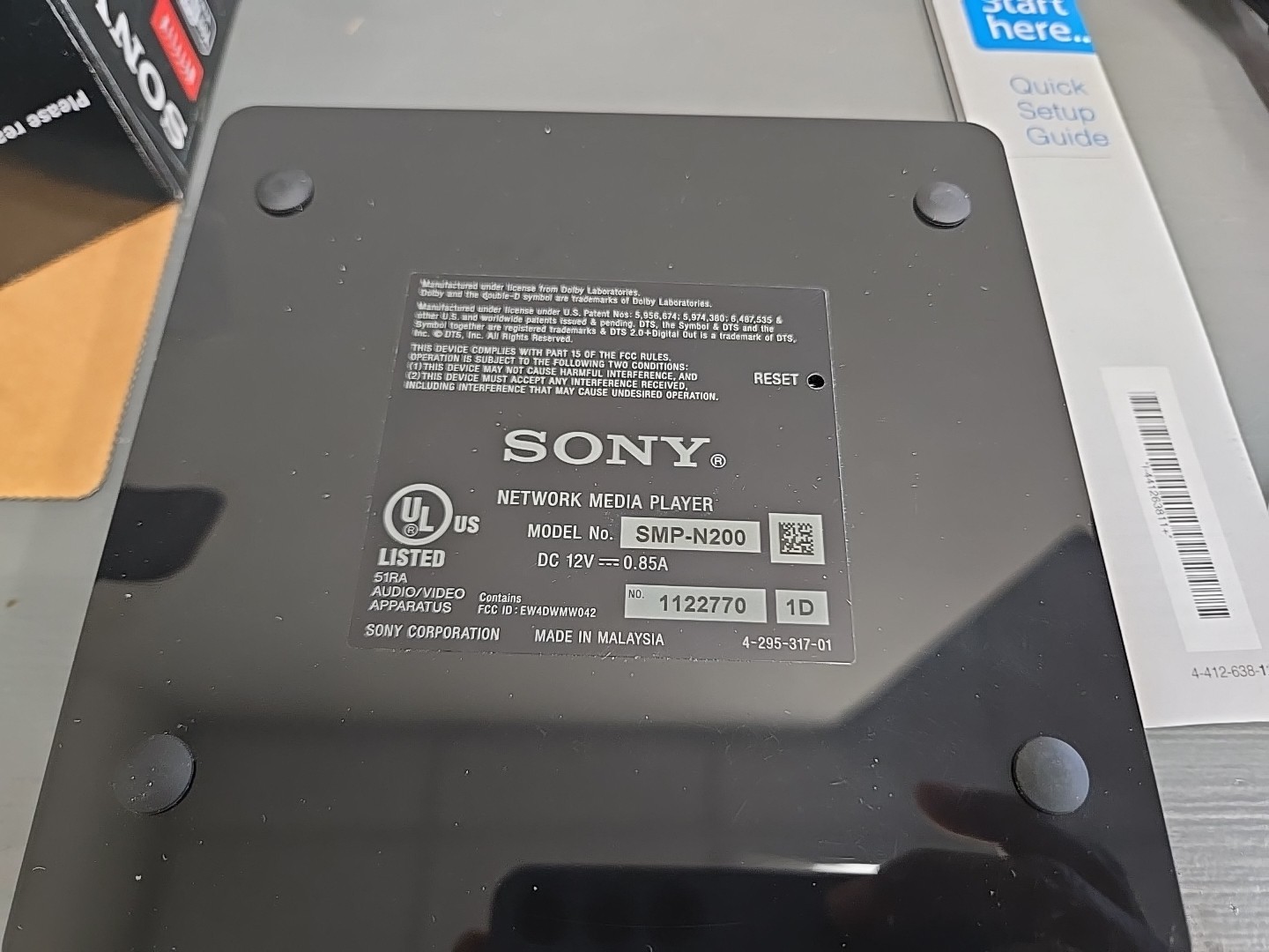 Sony SMP-N200 Network Media Player / Remote / Power Adapter / Complete