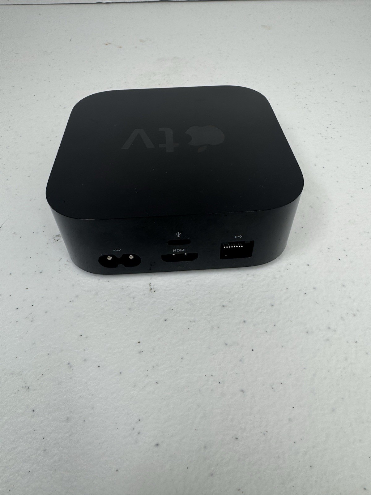 Apple TV A1625 32GB 4th Gen HD Media Streamer Unit Only Tested