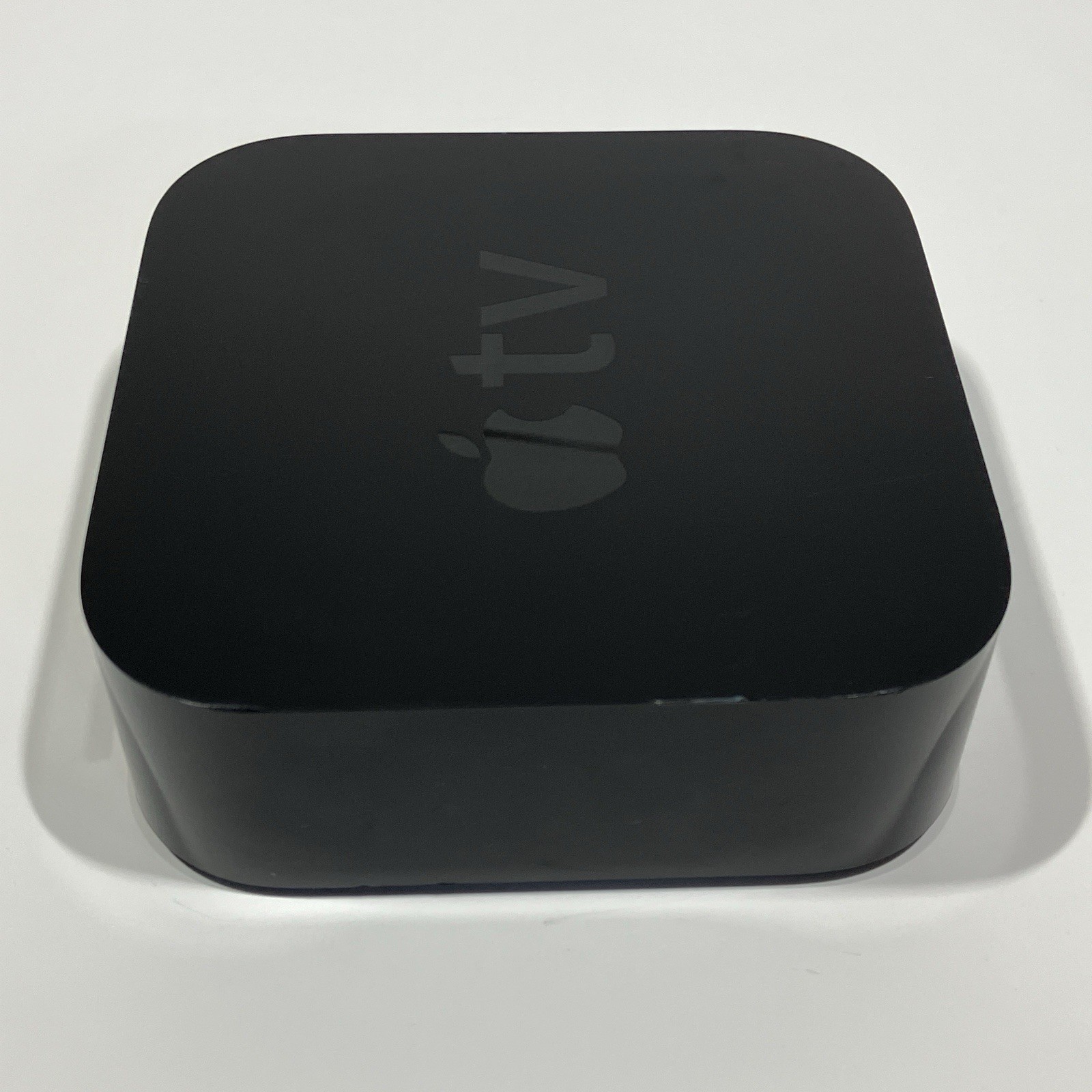 Apple TV (4th Generation) 32GB HD Media Streamer A1625 – Black (MR912LL/A)