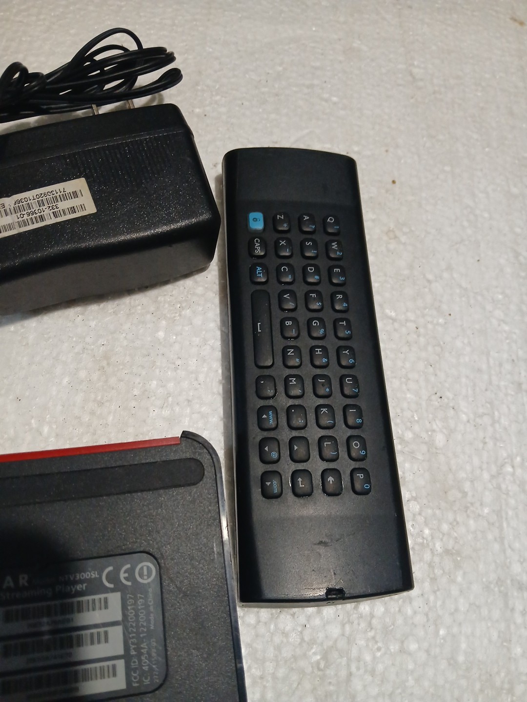 NetGear NeoTV HD TV Streaming Media Player Console Streamer NTV300SL