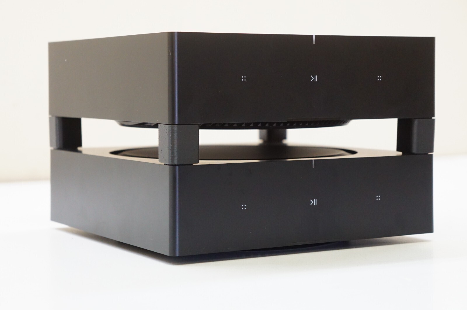 Sonos Amp Stacker Tower, Thermal Overload Protection Cooling Feet S16 250w