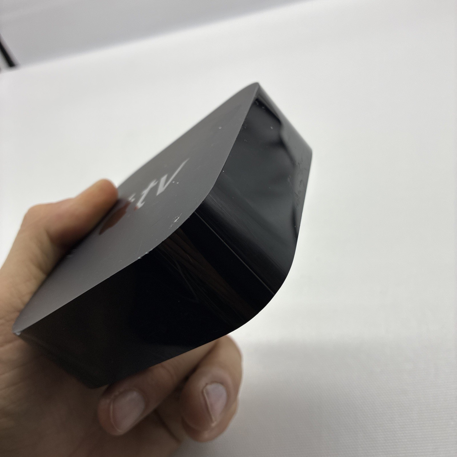 Apple TV 4K (1st Generation) Media Streamer A1842 Black MQD22LL/A UNIT ONLY