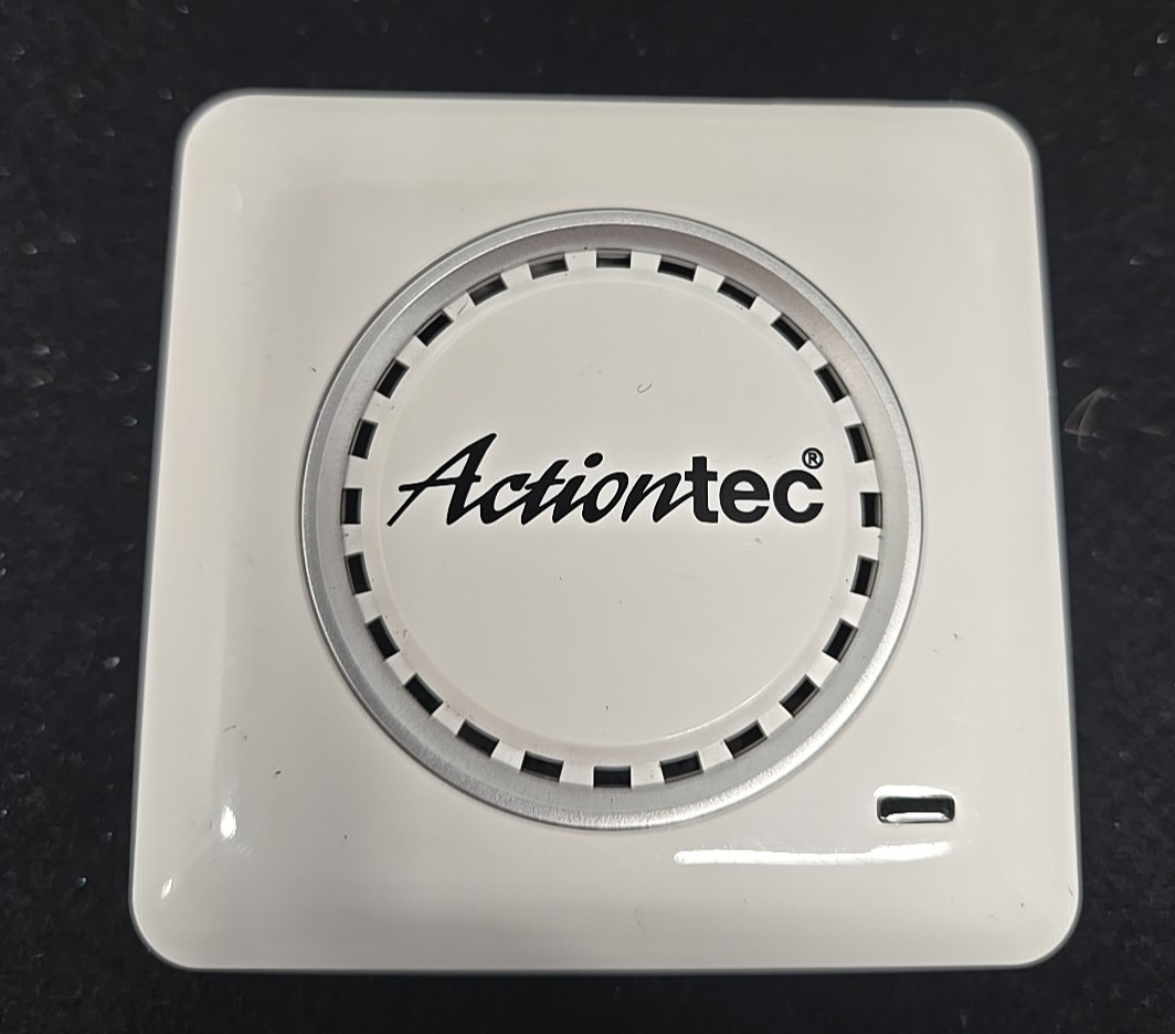 Actiontec ScreenBeam Pro Edition SBWD100B Wireless Display Receiver w/o Adapter