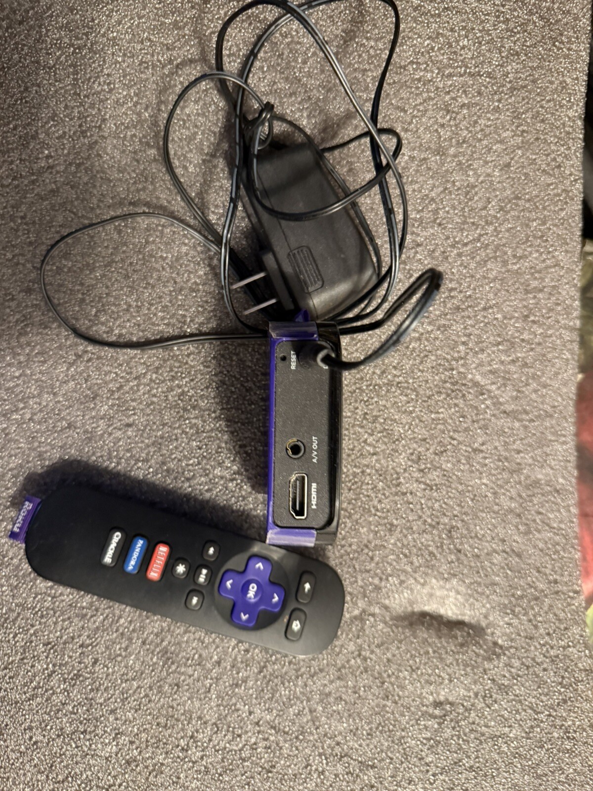 ROKU LT Model 2400X Streaming Media Player With Remote