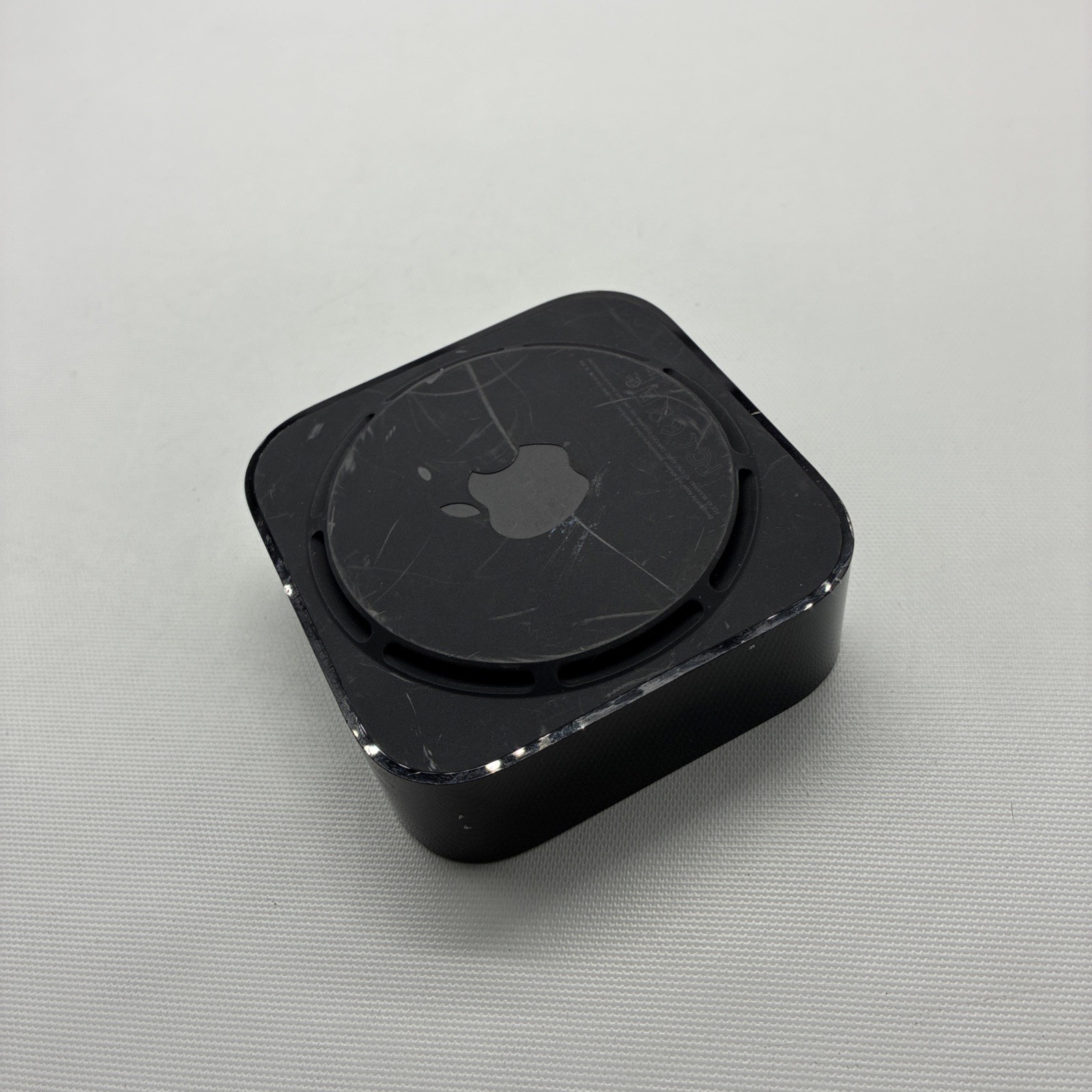 Apple TV 4K (1st Generation) Media Streamer A1842 Black MQD22LL/A UNIT ONLY