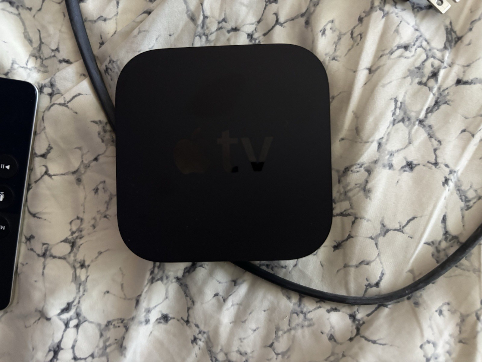 Apple TV 4th Gen 64GB 1080p Media Streamer Wi-Fi HDMI Ethernet A1625