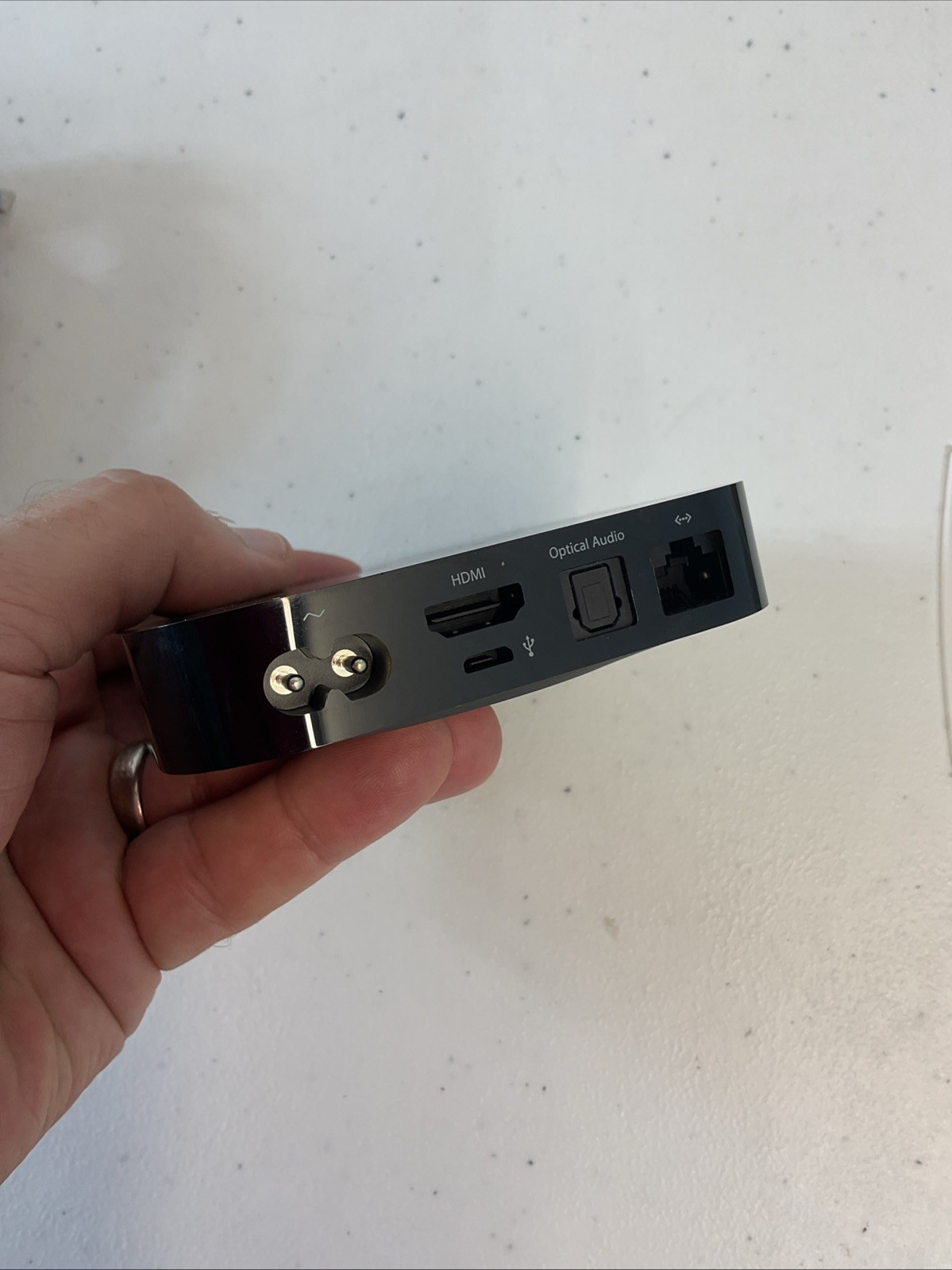 CLEAN USED APPLE TV A1378 720P 2ND GENERATION STREAMER with box no remote