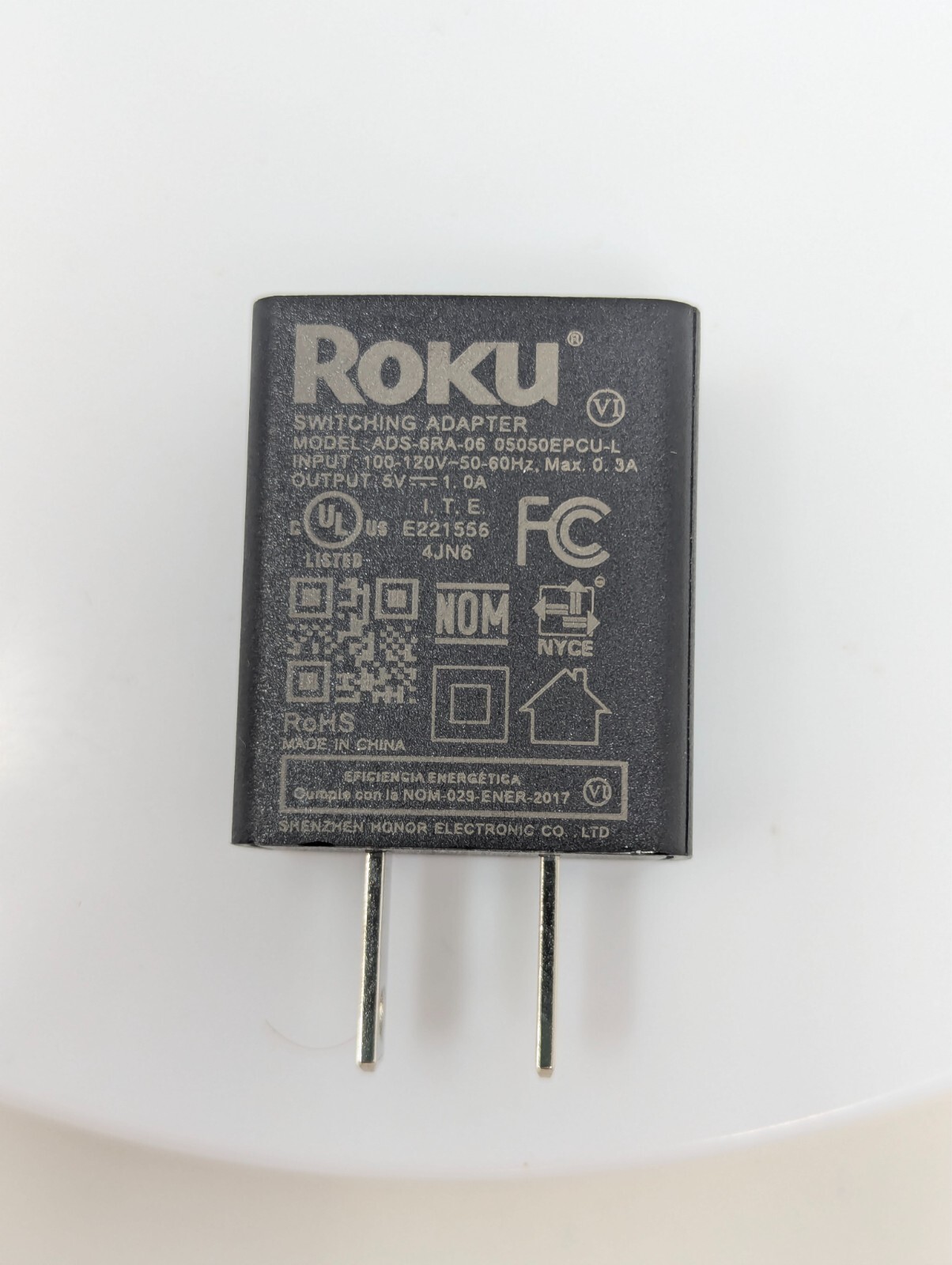 Roku Express 3900X HD Media Streamer w/ Remote & HDMI Cord