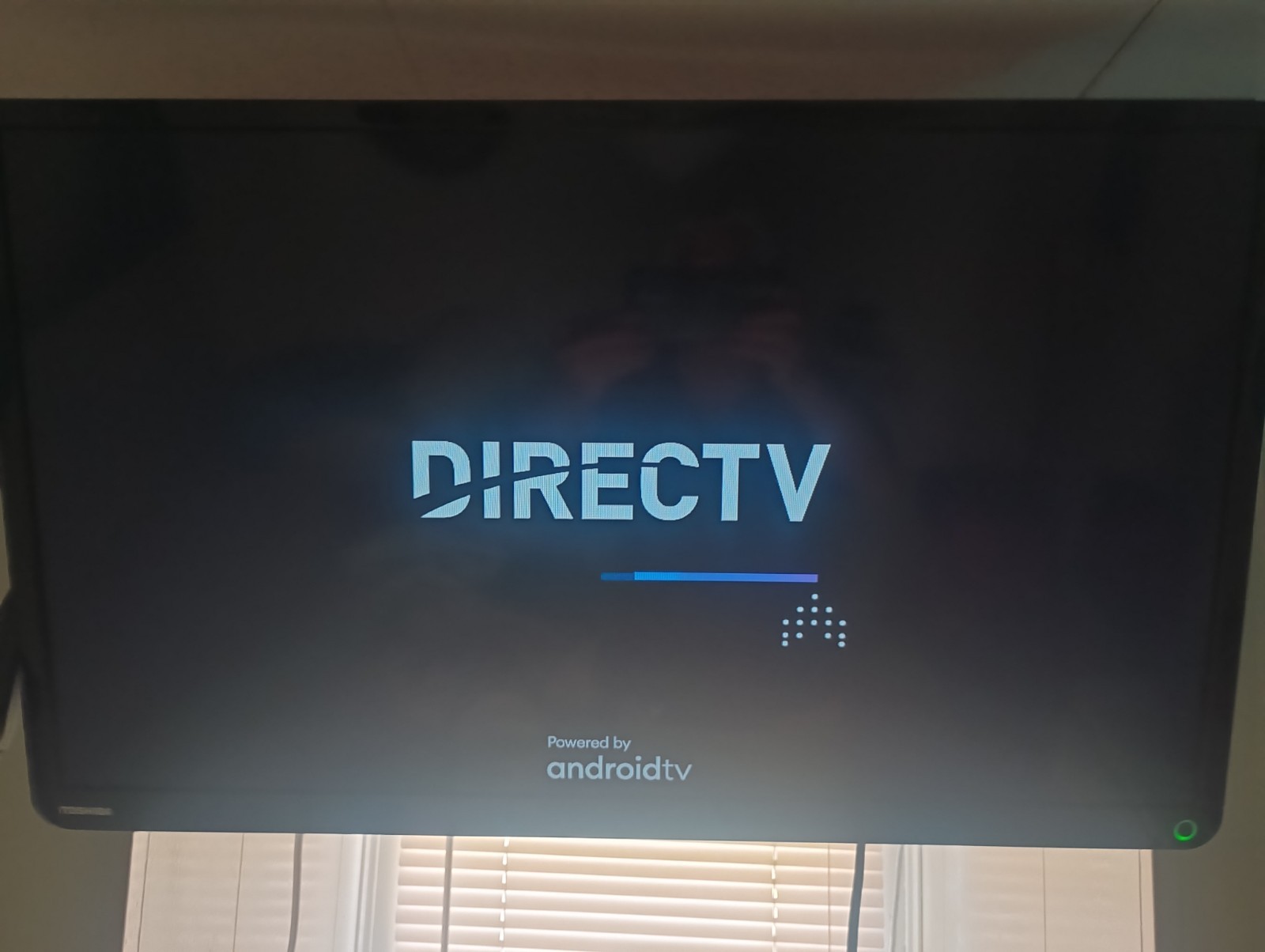 Direct TV Gemini Air P21KW-500 – Streaming Device With AC Adapter ( No Remote )