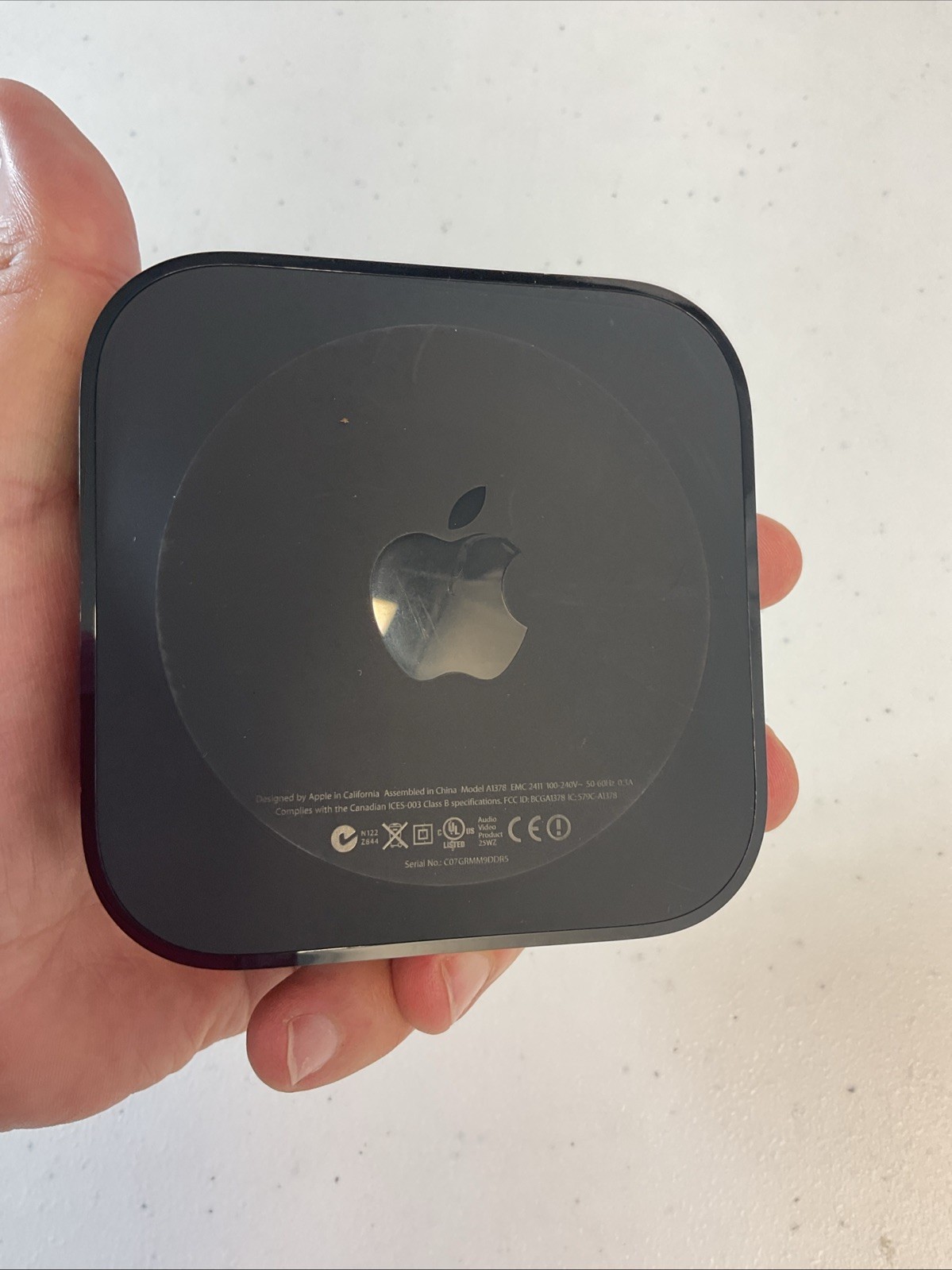 CLEAN USED APPLE TV A1378 720P 2ND GENERATION STREAMER with box no remote