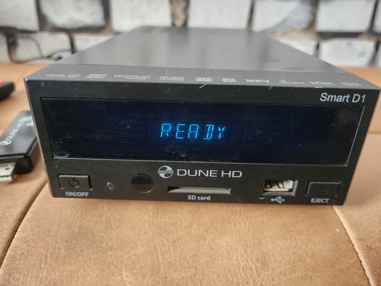 Dune HD Smart D1 Media player 1tb seagate HD