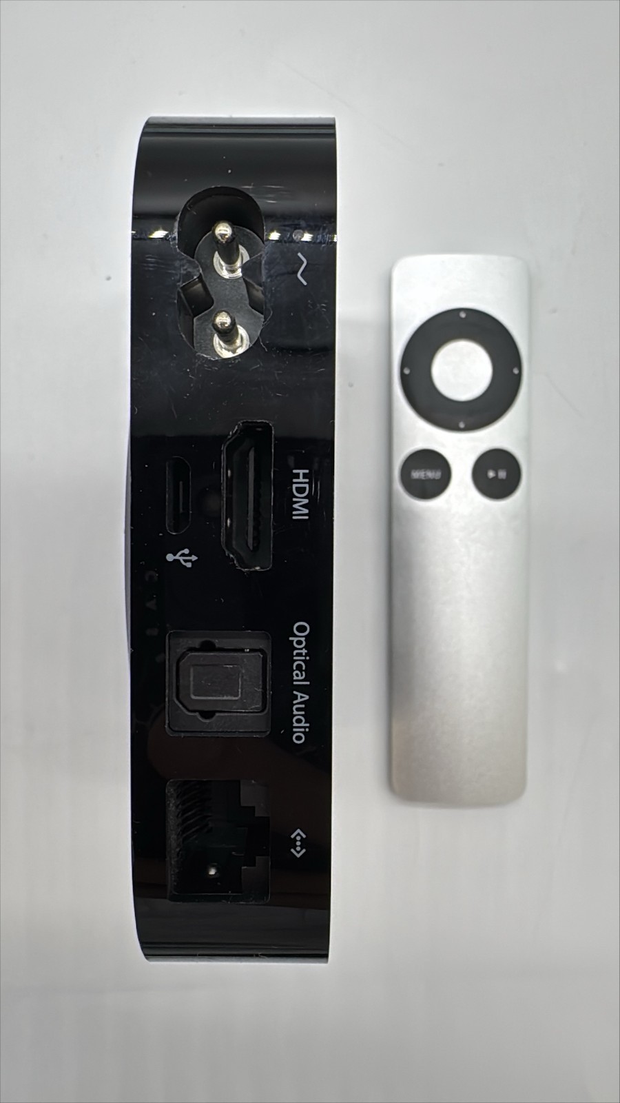 Apple TV HDR Streaming Media Player 3rd Gen A1469 w/Remote Wi-Fi