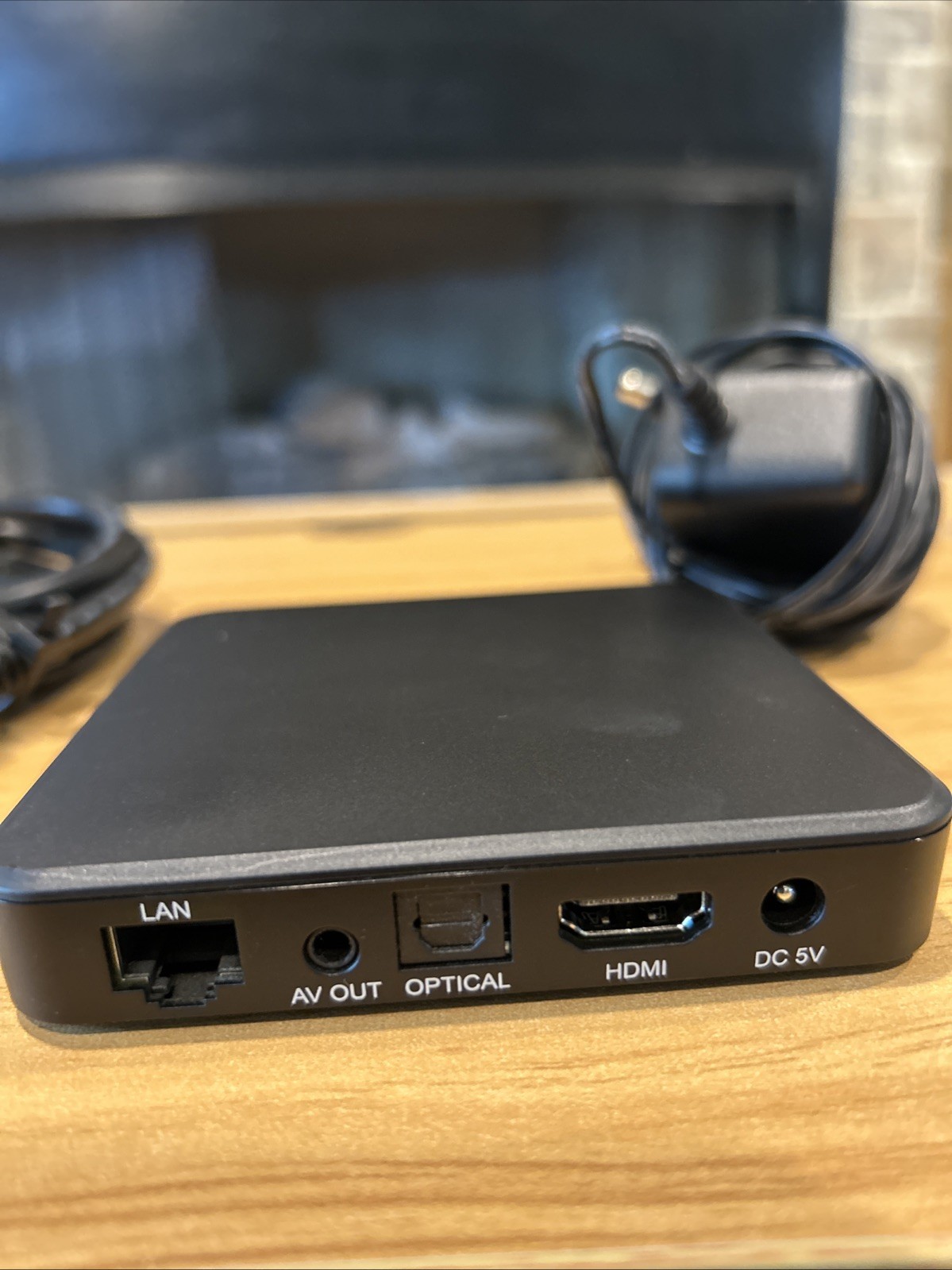 eStream 4K 2X2 Android Media Streaming Box Model IPA1114HDW No remote ￼