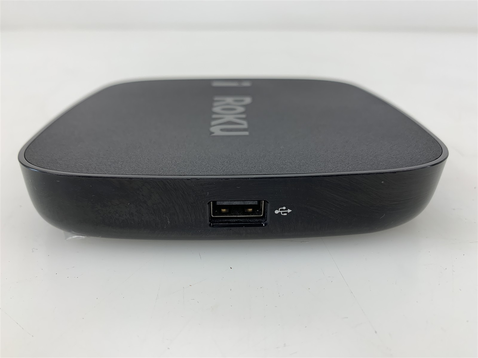 Roku Ultra 4640X 4K Streaming Media Player Remote Bundle 7LC68A252981