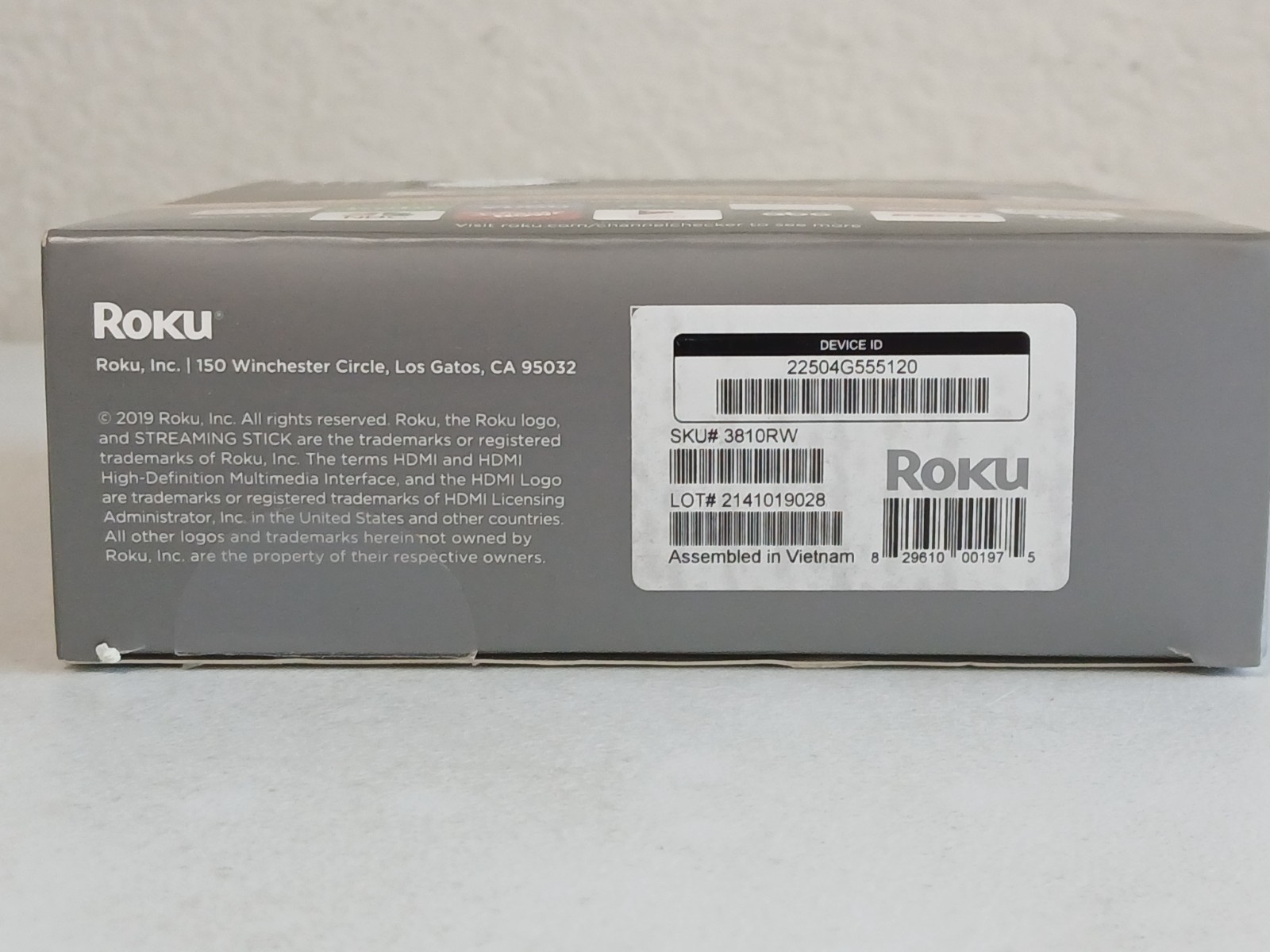 ROKU Streaming Stick+ HD 4K HDR Portable Device with Remote 3810X ~ Preowned