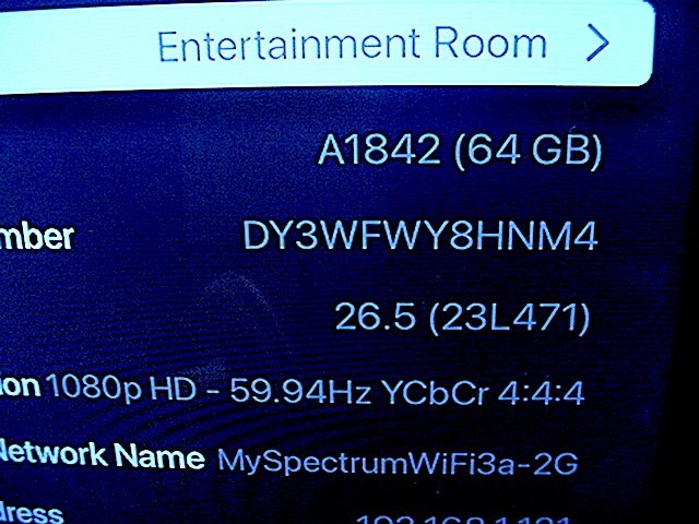 Apple TV 4K 64GB A1842 MQD22LL/A Streaming Media Player with Alum Remote