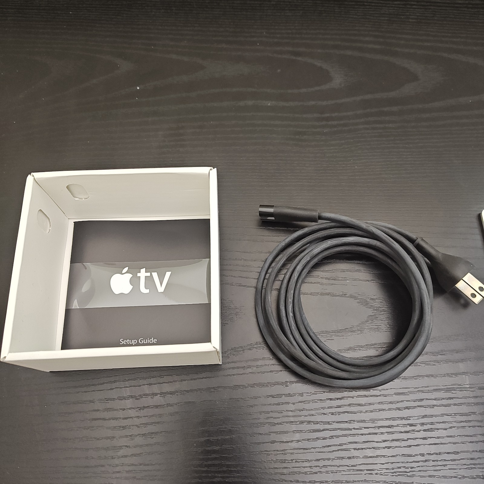 Apple TV (3rd Generation) 1080P Media Streaming Player A1469 w Remote / Pwr Cord