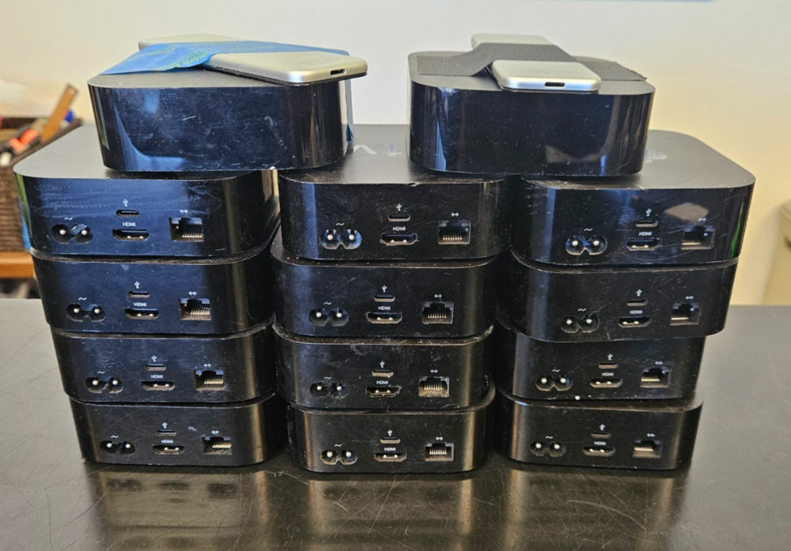 Apple TV A1625 Lot of 14 *UNTESTED*