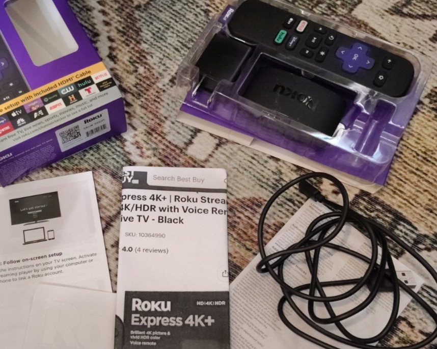 Roku Express Cable Remote – Black (3930R) – USED – in excellent condition.