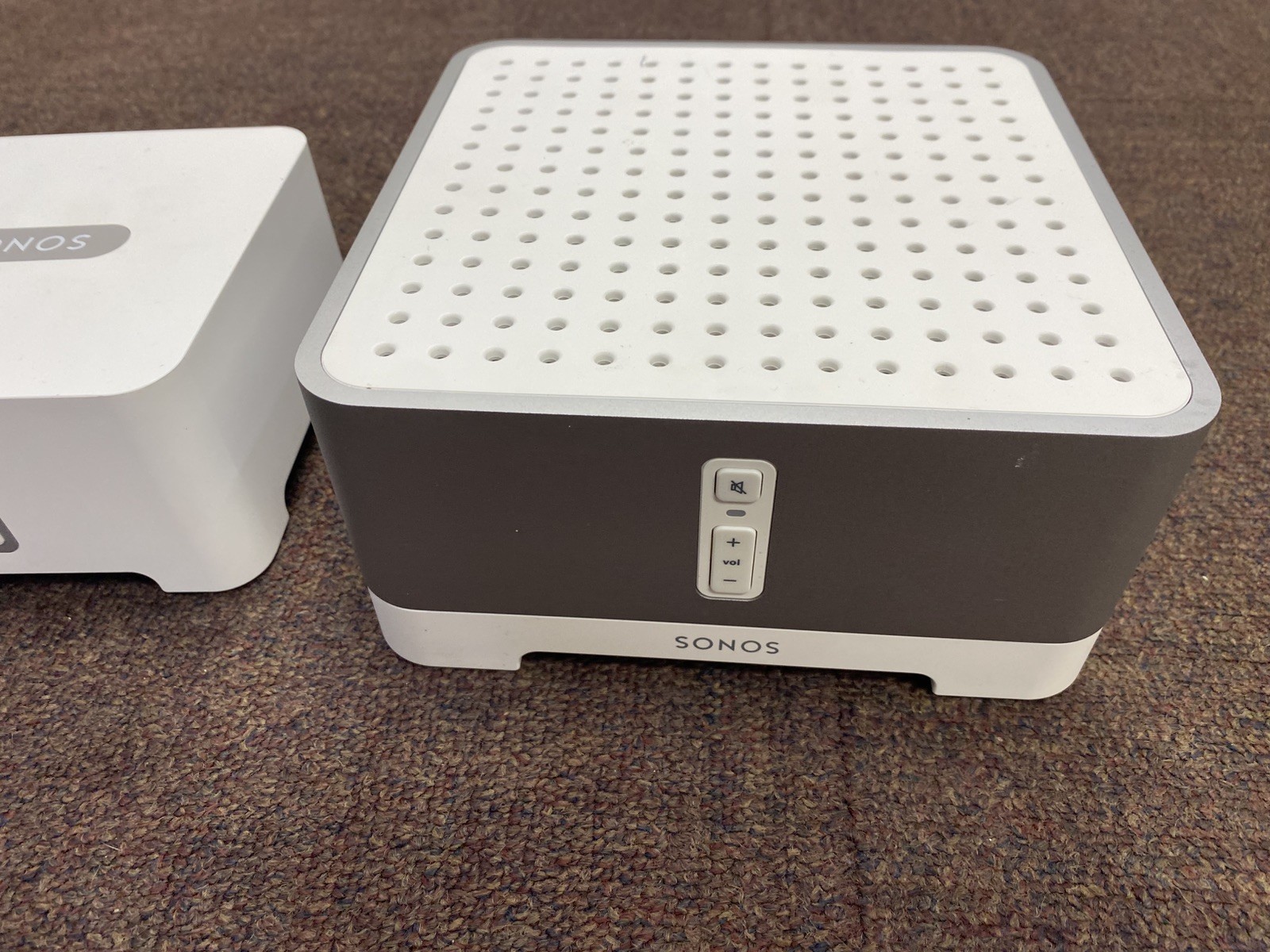2 Sonos Connect Amp Wireless Amplifier & 1 Sonos Connect Wireless Receiver BUNDL