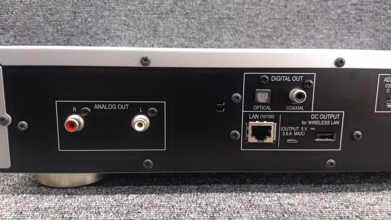 Pioneer N-30 Network Audio Player Hi‑Res DLNA AirPlay DAC | Used-Japan