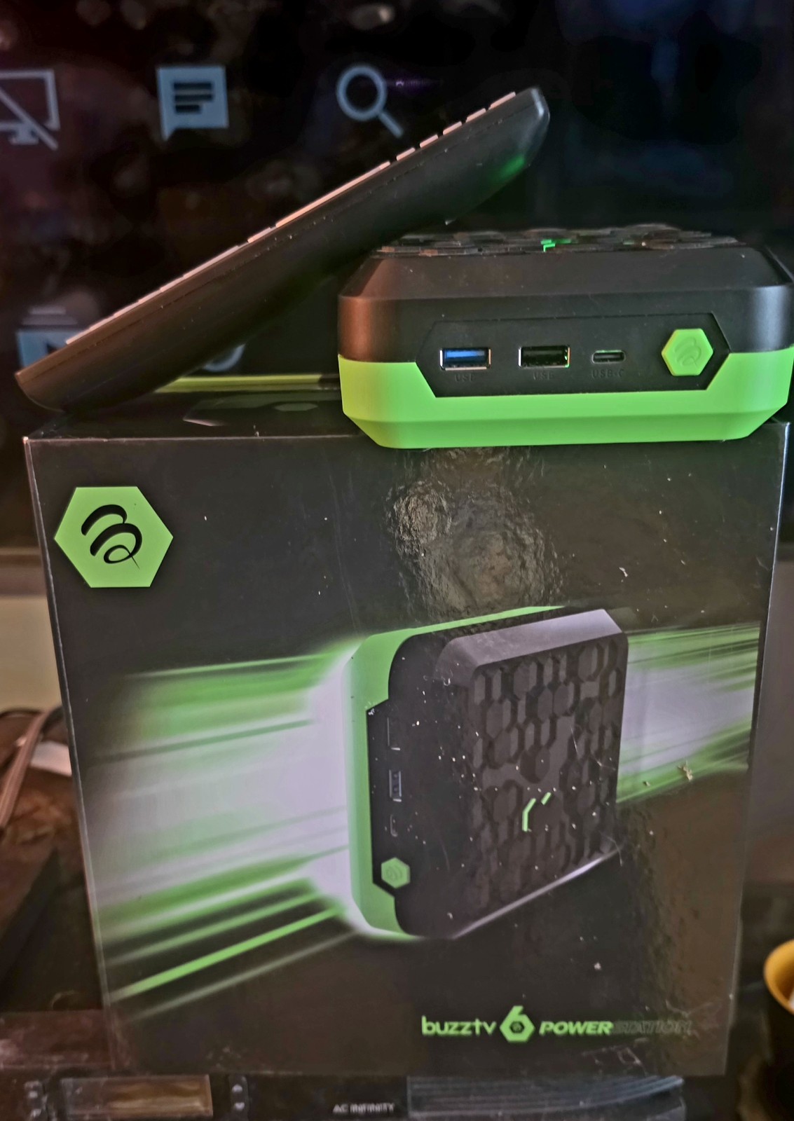 BuzzTV PowerStation 8K Android Box 16GB RAM 128GB PVR+ BT-500 Remote