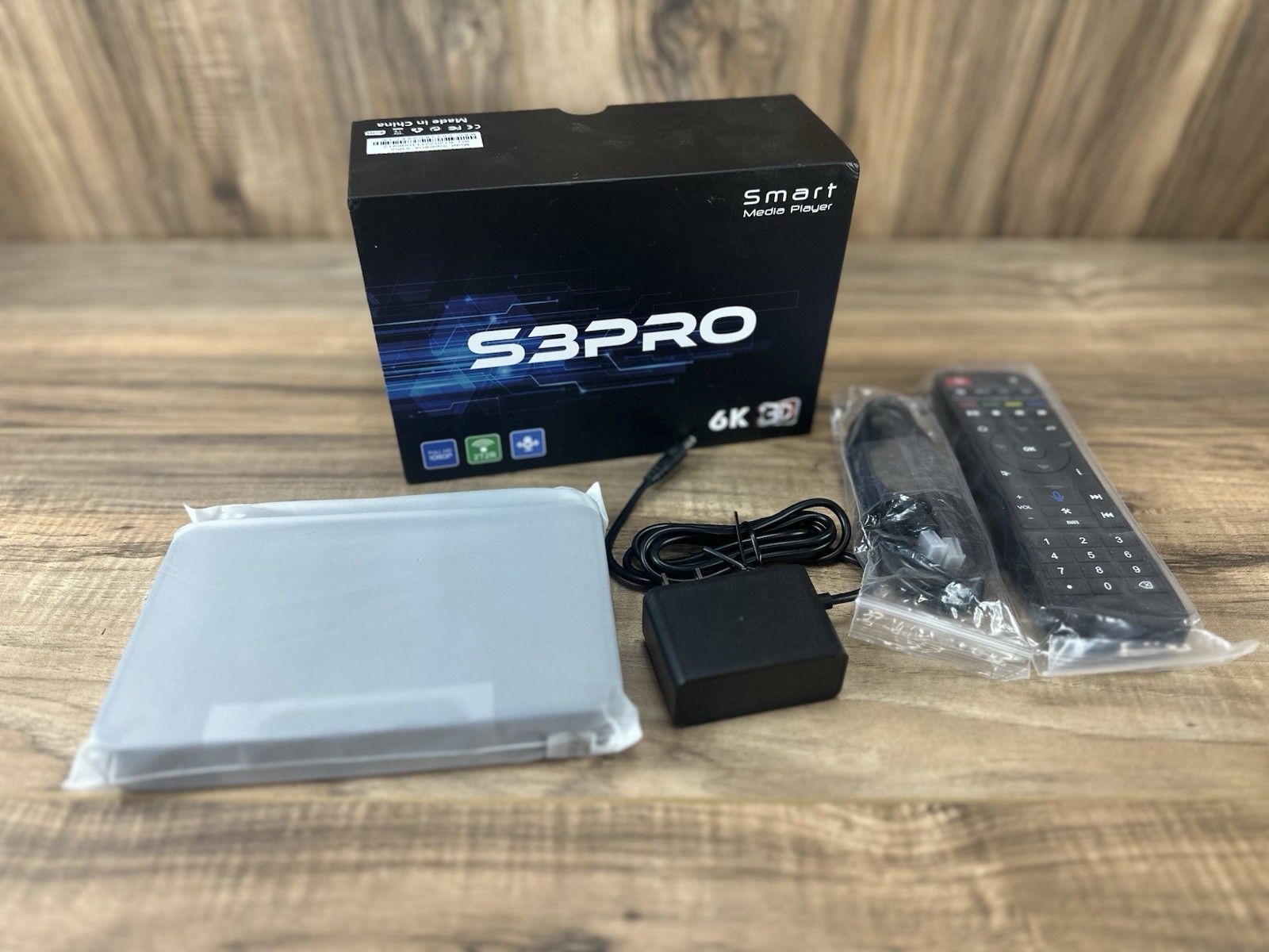 SUPERBOX S3 PRO Dual-Band Wi-Fi 6K Smart Media Player with Remote Control New