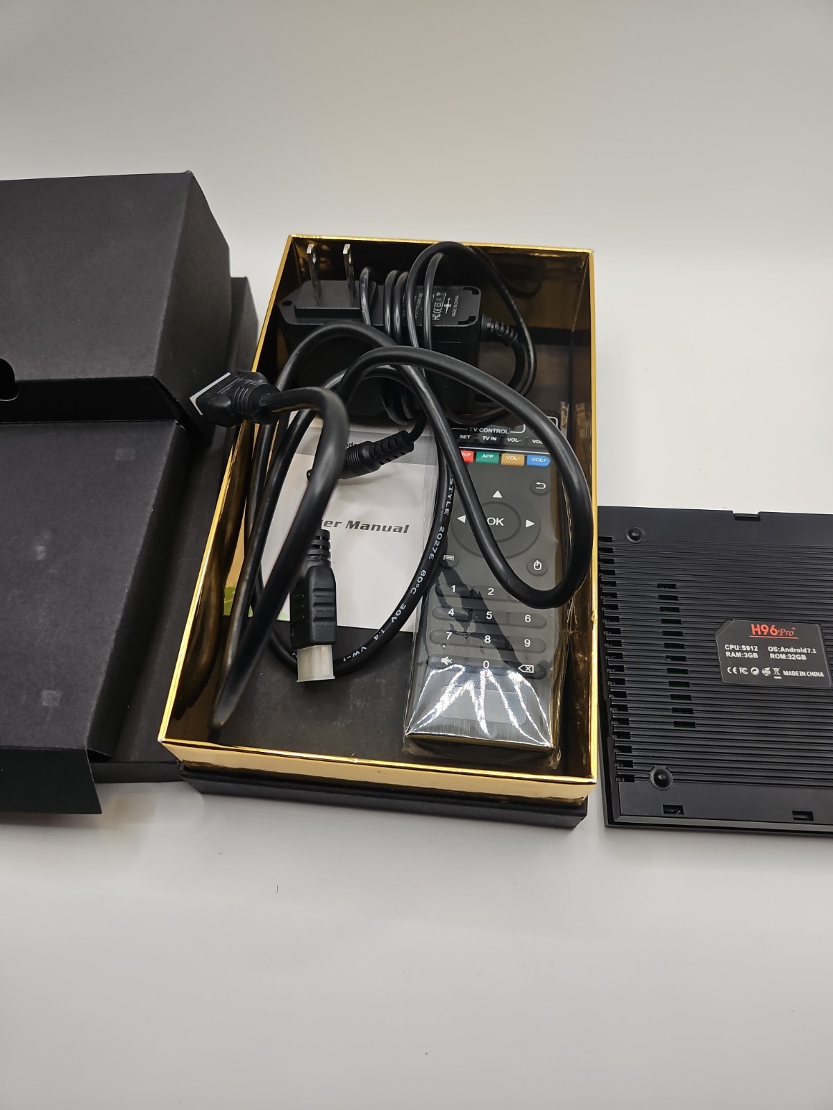 Amlogic S912 4K H96 Pro + Android 7.1 Octa Core Dual WIFI Roku like
