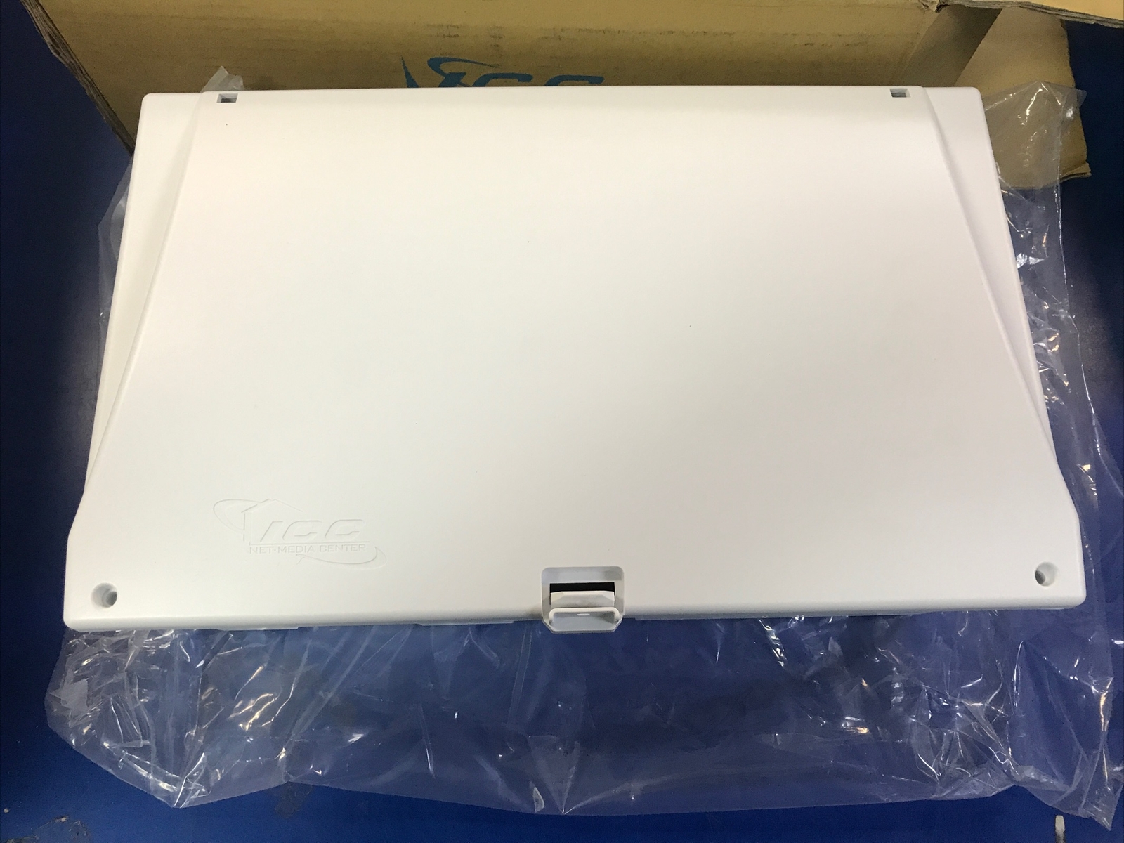 Icc Net Media Center 9In Enclosure Combo Plastic ICRESDC9PK