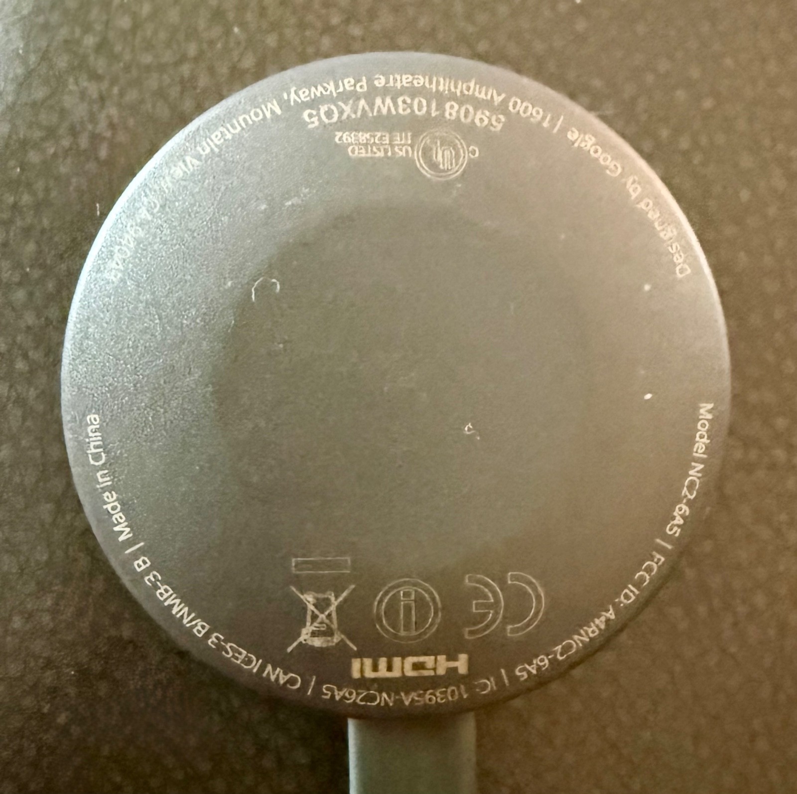 Google Chromecast Portable Media Streamer (NC2-6A5)