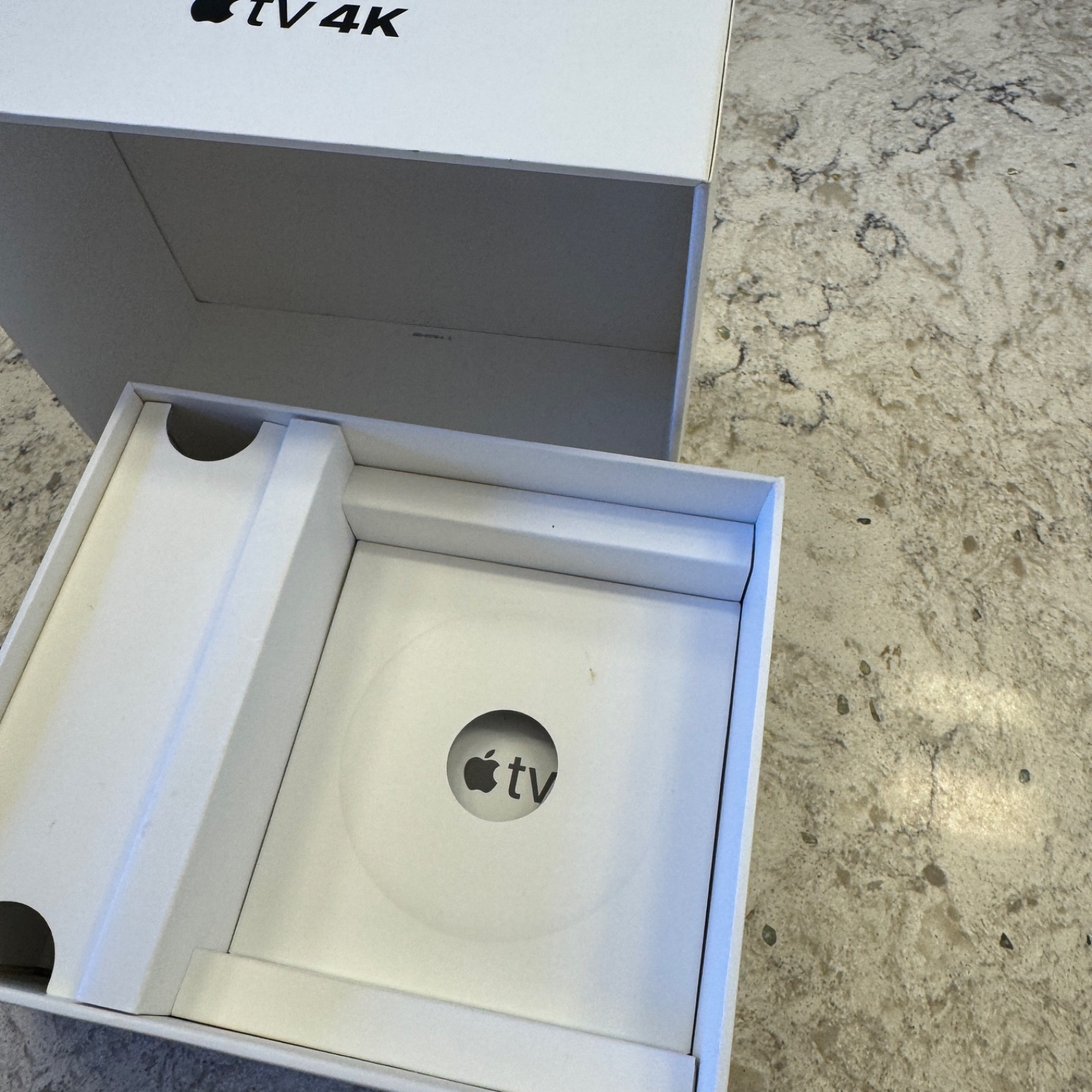 Apple TV 4K 32 GNB-EMPTY BOX ONLY