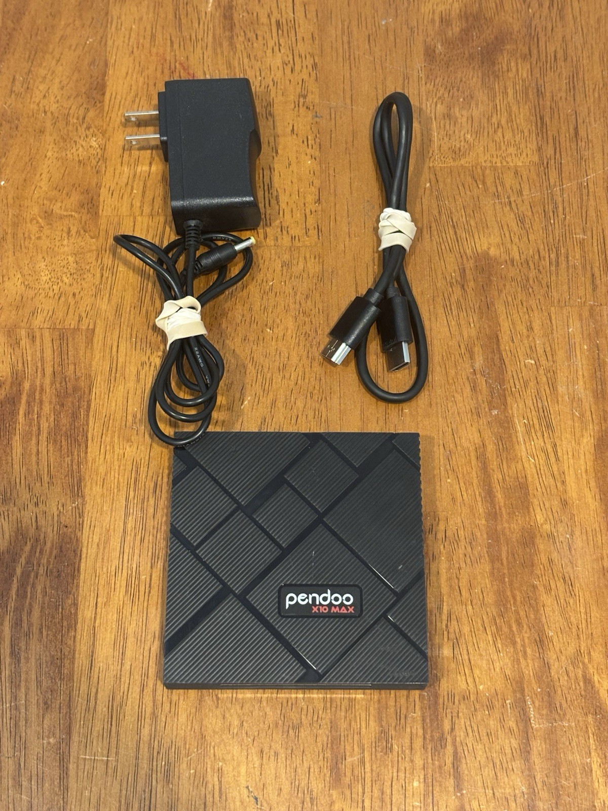 Smart TV Box Model Pendoo X10 Max 64GB 4GB Ram Black TESTED AND WORKING