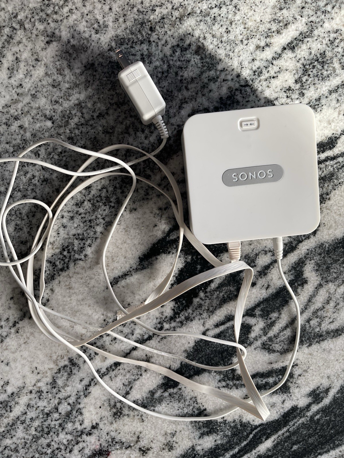 Sonos Wireless BRIDGE BR100 Multi-Room Digital Music System – White – w/ Charger