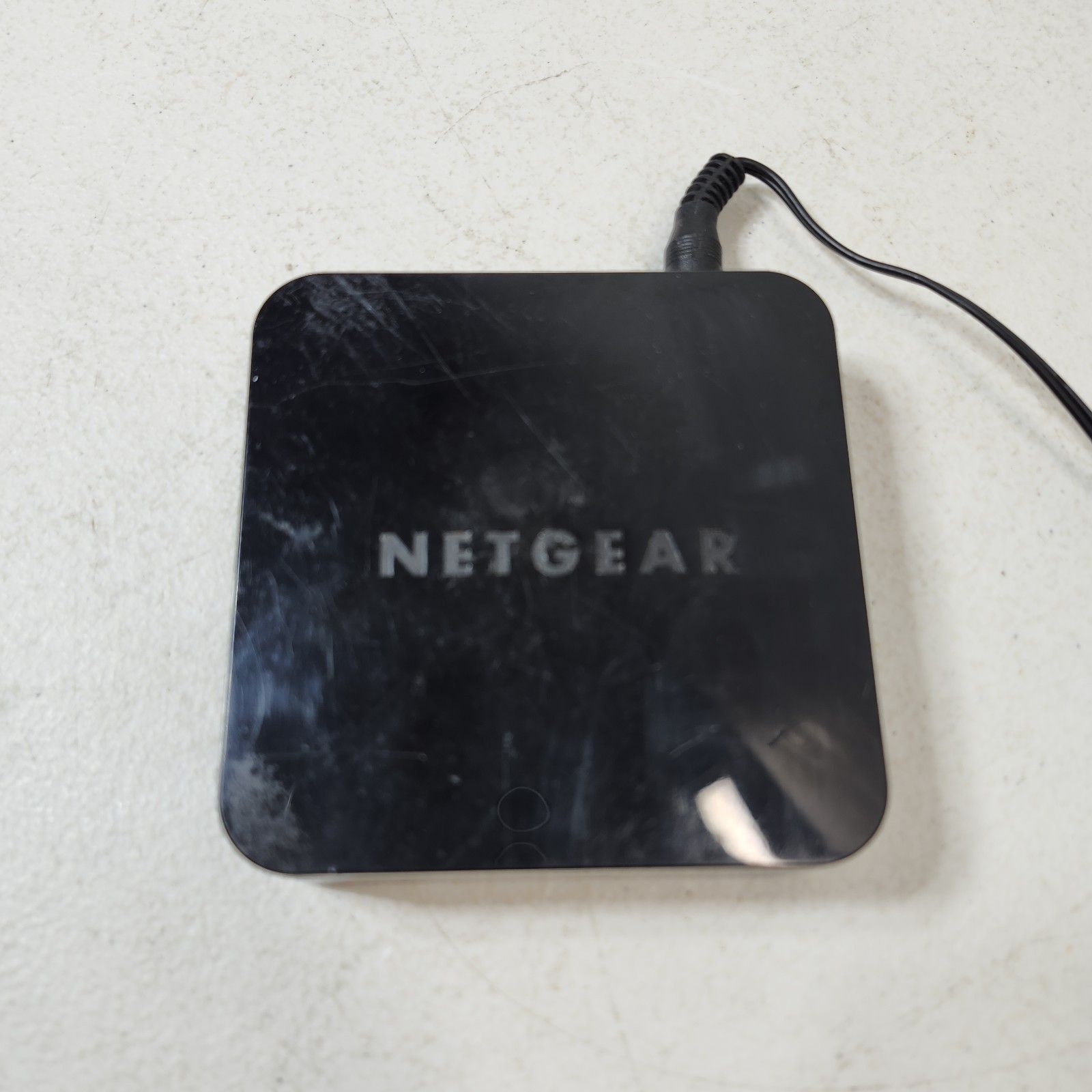 NetGear NeoTV HD TV Streaming Media Player Console Streamer NTV300SL