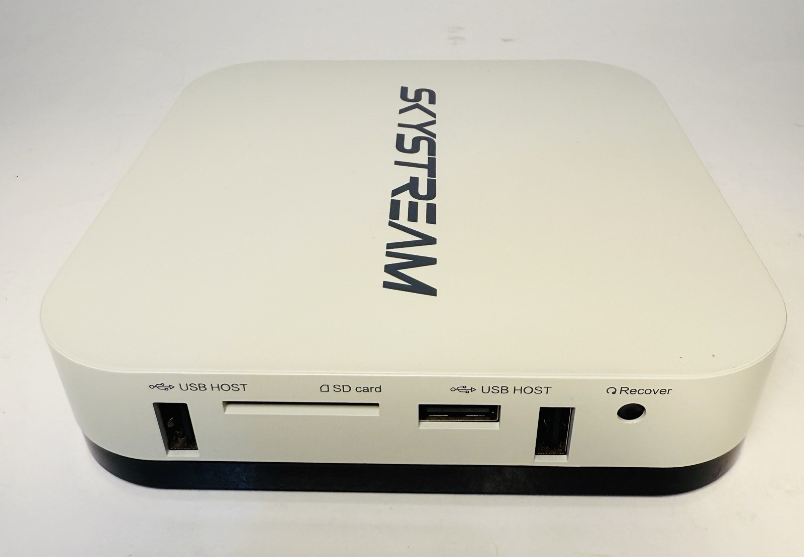 SkyStream One Android Media Streamer SS-ONE Media Box w/ Power Cord And Remote