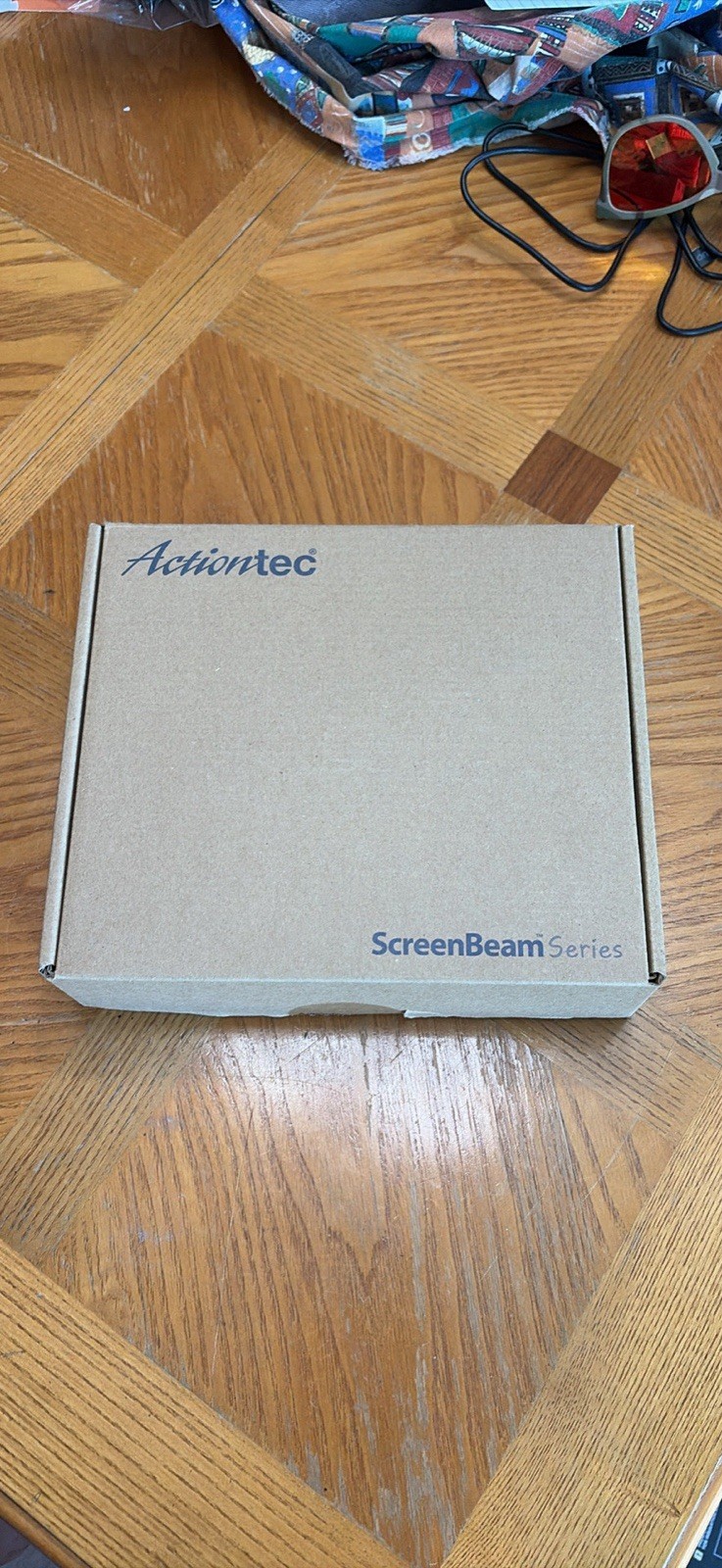ScreenBeam 960 Wireless Display Receiver Native Screen Mirroring, Black