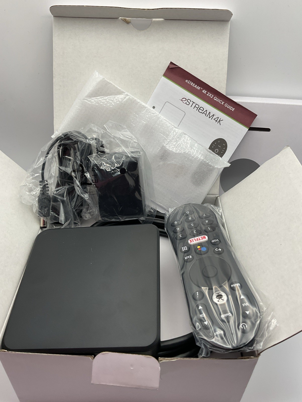 Tivo eStream 4K 2X2 Android Media Streaming Box Model IPA1114HDW