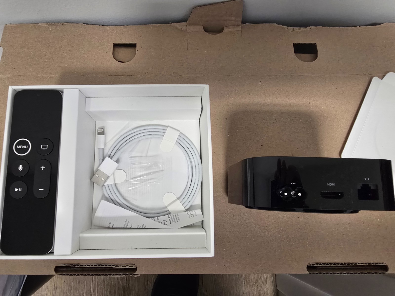 Apple TV (Model A1842) 4K HD Media Streamer (MP7P2LL/A) – Black – NOS – Open box
