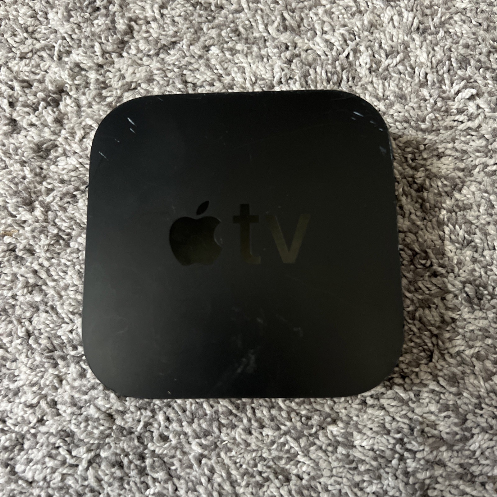 Apple TV A1625 4th Generation 32GB HD Streamer – UNIT ONLY UNTESTED