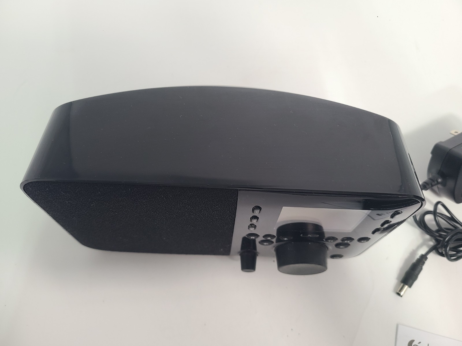 Logitech Squeezebox X-R0001 Blk Smart Wi-Fi Internet Radio Player Tested w/Power
